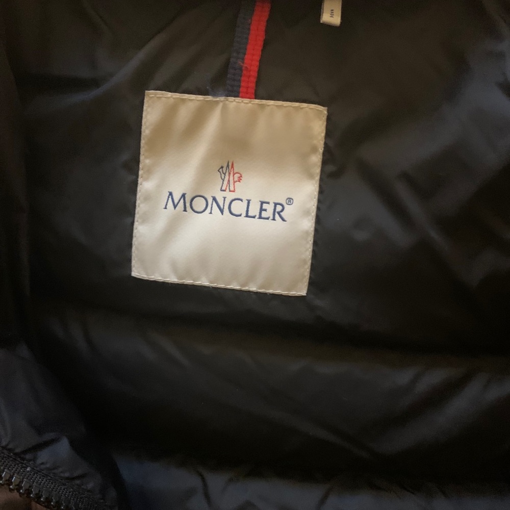 Authentic Moncler Bady Down Puffer Jacket - Picture 4 of 5
